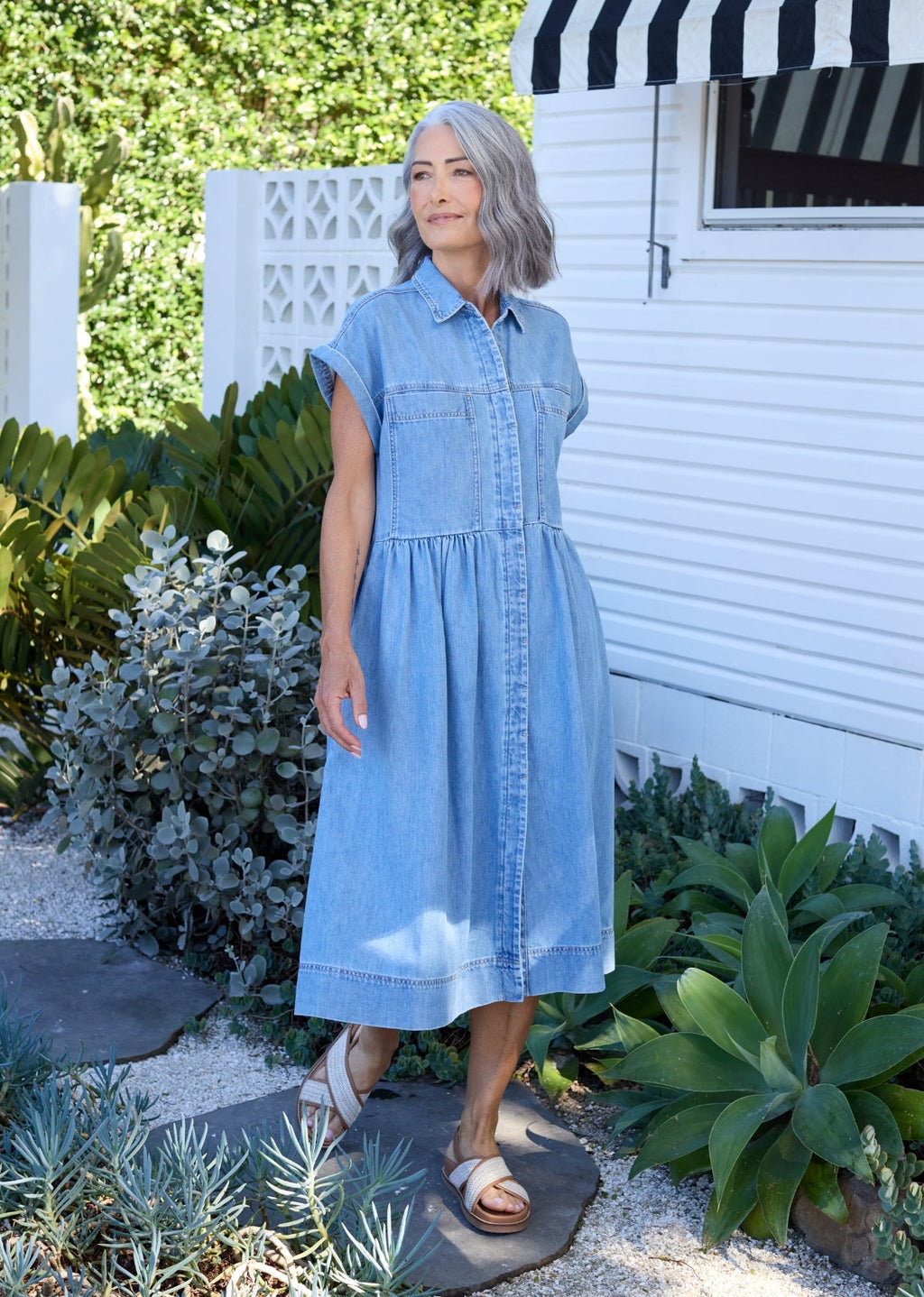 HARPER DENIM DRESS - LIGHT BLUE
