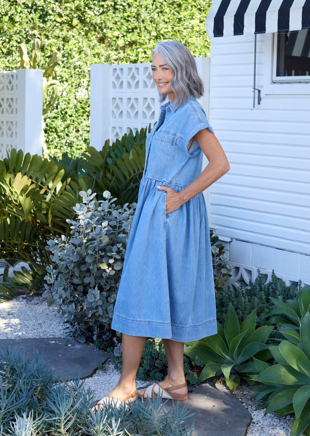 HARPER DENIM DRESS - LIGHT BLUE